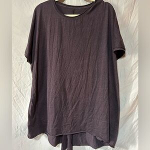 Balance athletica tshirt